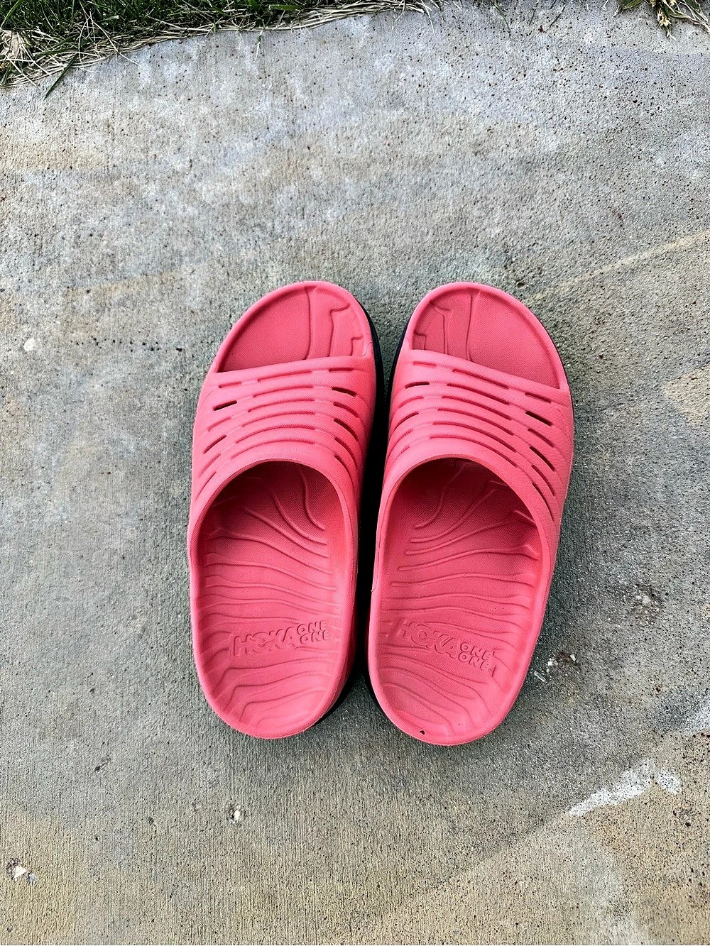 Hoka Ora Recovery Slide Pink & Black Slides